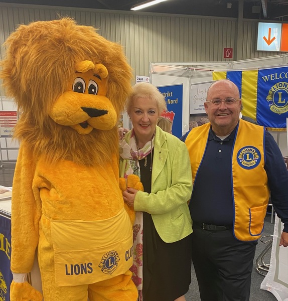 Tolle Aktion des Nürnberger Lions Clubs auf der Consumenta 2022  "es hat mir großen Spaß gemacht, am Stand mitzuhelfen".
Foto: Lions-Club