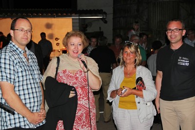 Viele G�ste beim traditionellen Grillfest der Steiner CSU. 