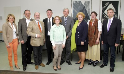 Gespr�che im Vorfeld der Haushaltsberatungen zum Doppelhaushalt 2015/16. Der AK Recht, Verfassung und Parlamentsfragen diskutierte mit den Vertreterinnen und Vertretern des Verbandes Bayerischer Rechtspfleger e.V.
