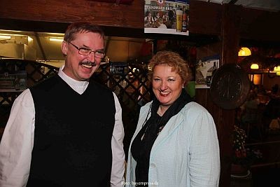 Der Katholische Schaustellerpfarrer Martin Fuchs ist eine Institution am N�rnberger Volksfest