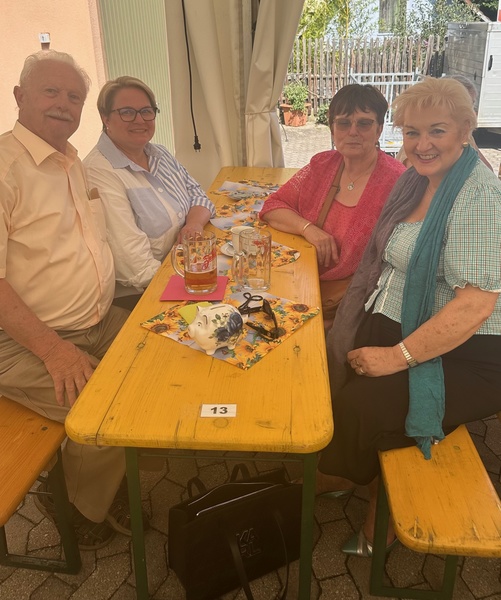 Immer wieder schön, bei dieser gemeinsamen Veranstaltung mit dabei zu sein und mit vielen Menschen ins Gespräch zu kommen.
Foto: privat